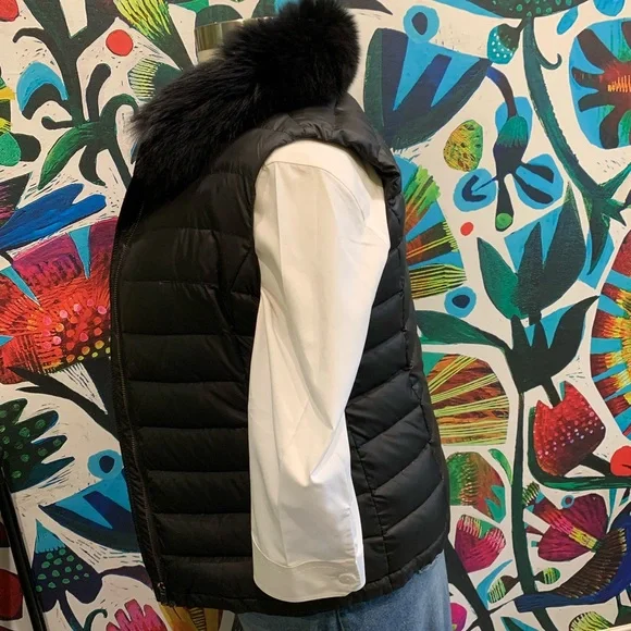 Black Dana Stein Puffer Vest with Fur Collar - Picture 2 of 7